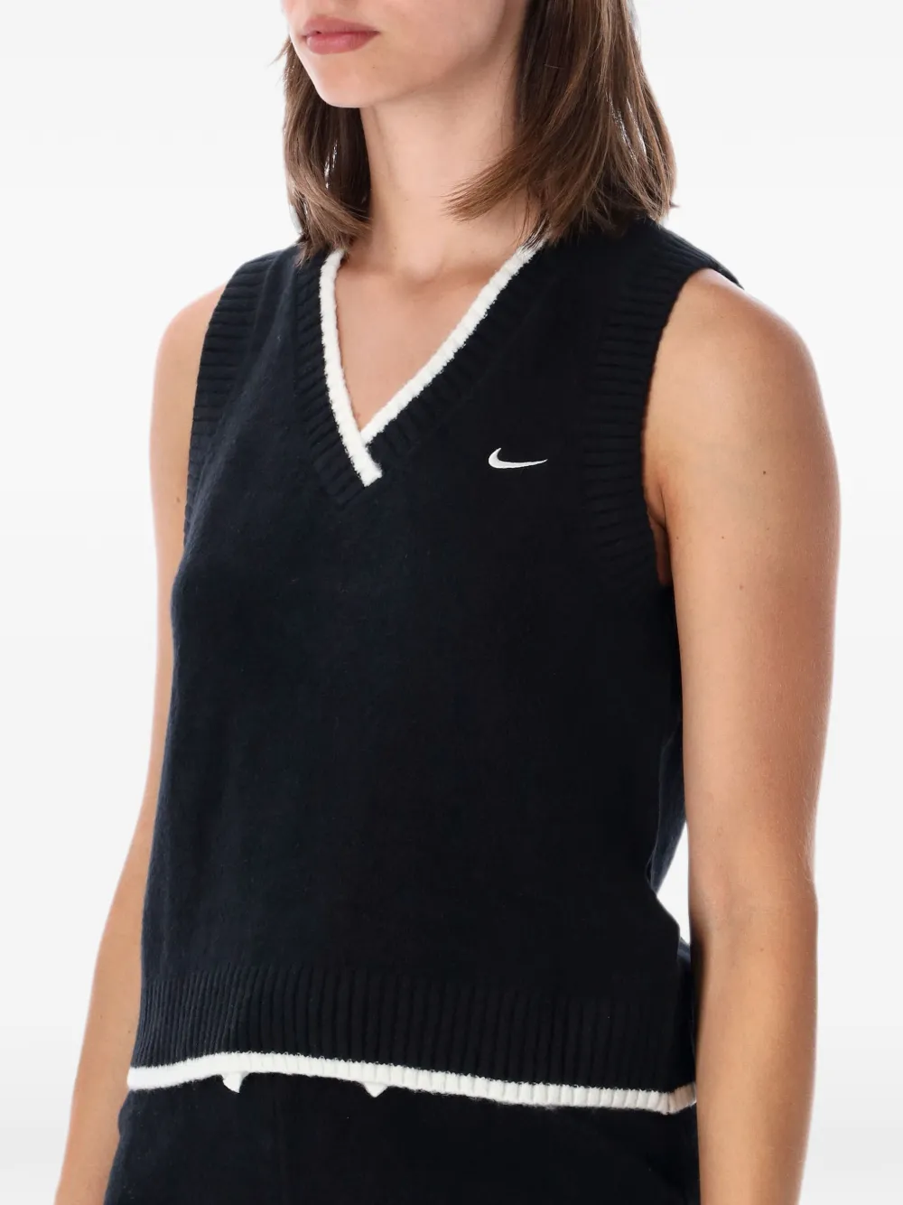 Nike Sportswear Chill gebreide ruimvallende mouwloze trui Zwart