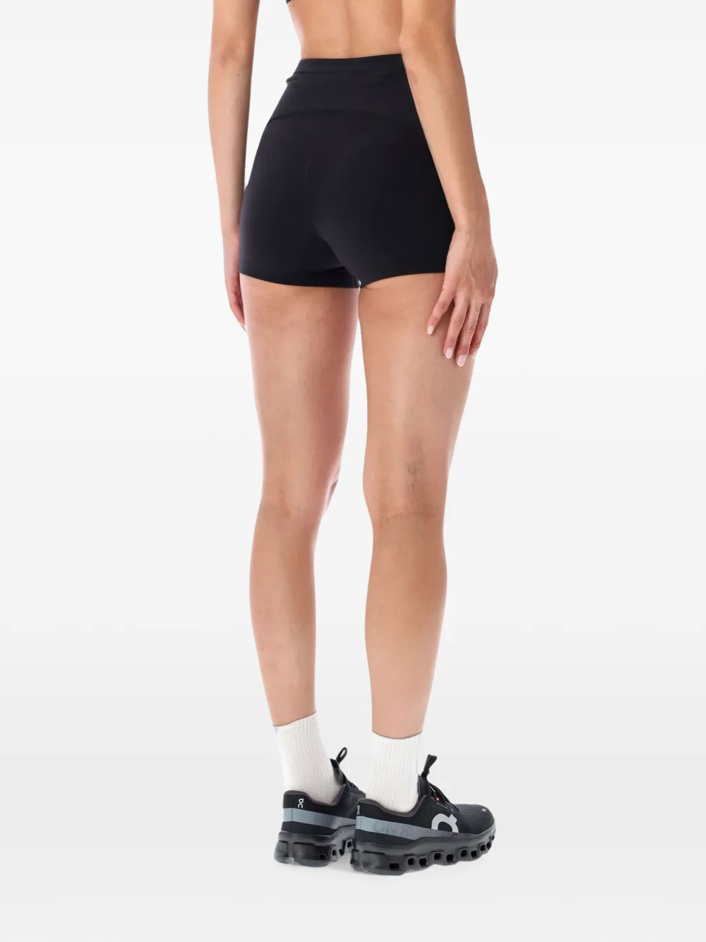 On 3'' performance shorts Zwart