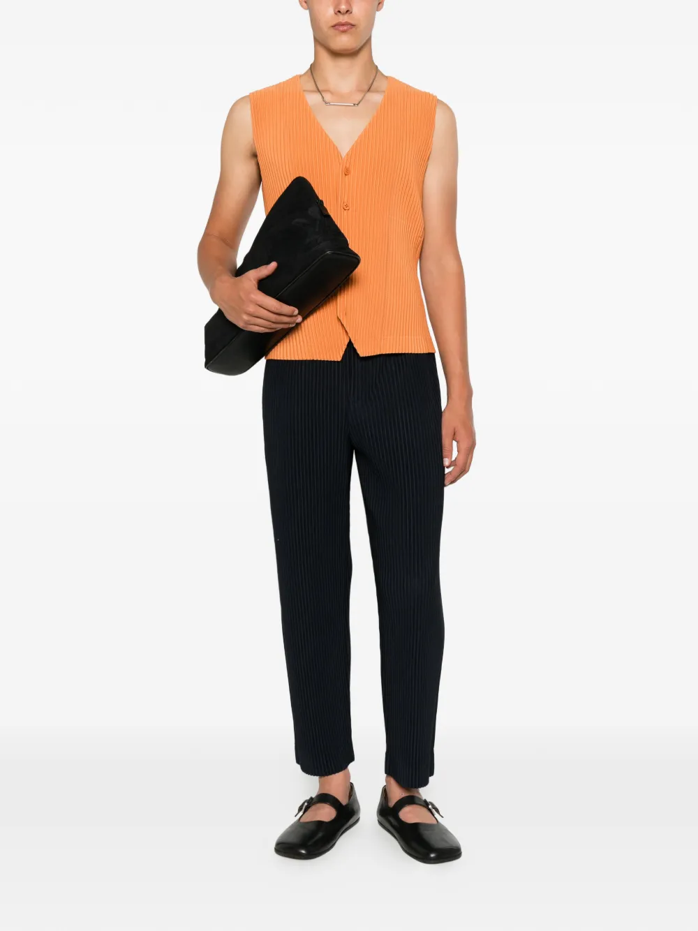 Homme Plissé Issey Miyake Trui met plissé-effect en V-hals Oranje