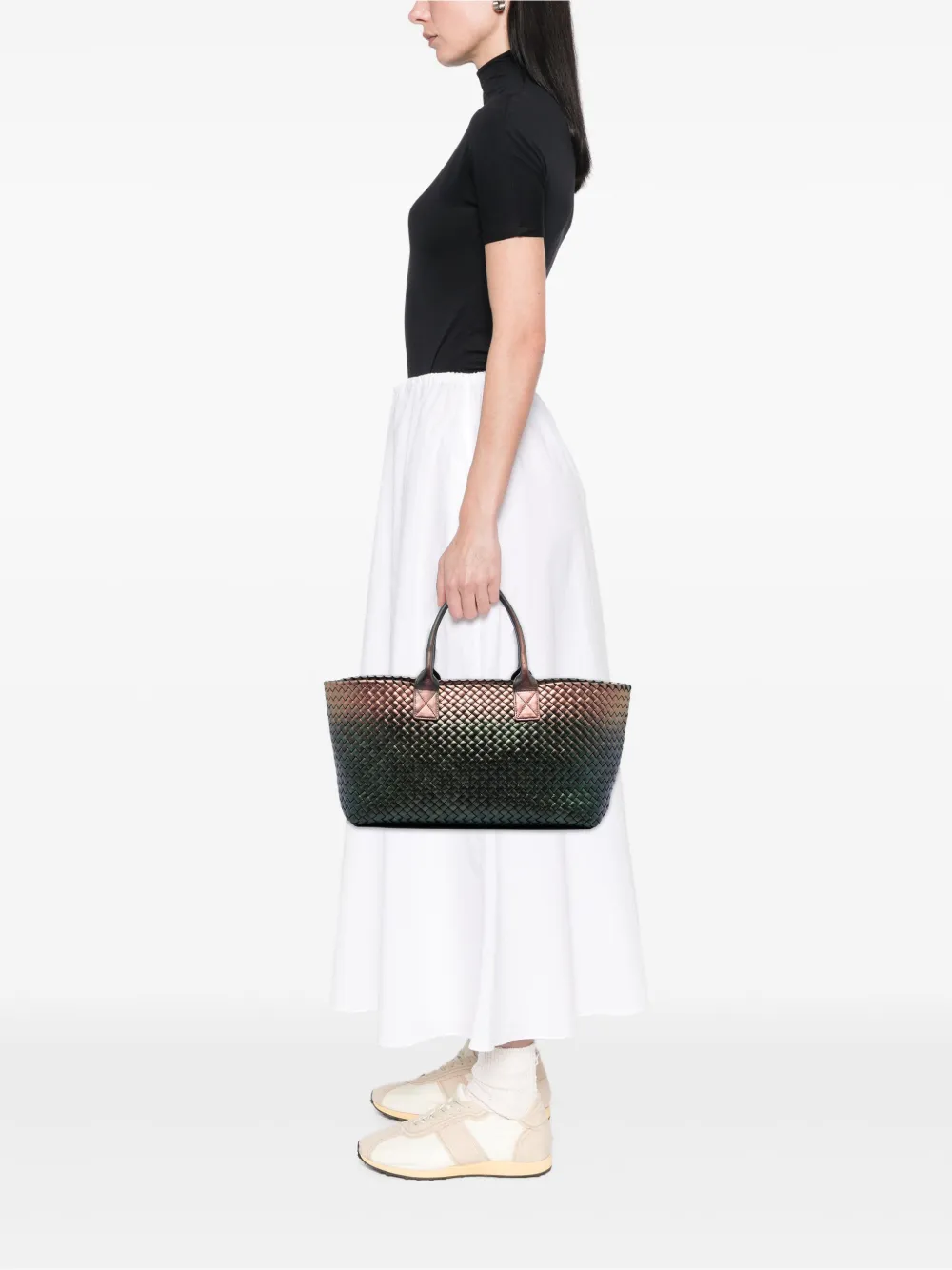  Bottega Veneta Pre-owned Bolso Shopper Cabat Mediano De Piel De Napa Tornasolado Con Diseño Intrecciato 2010 - Verde 