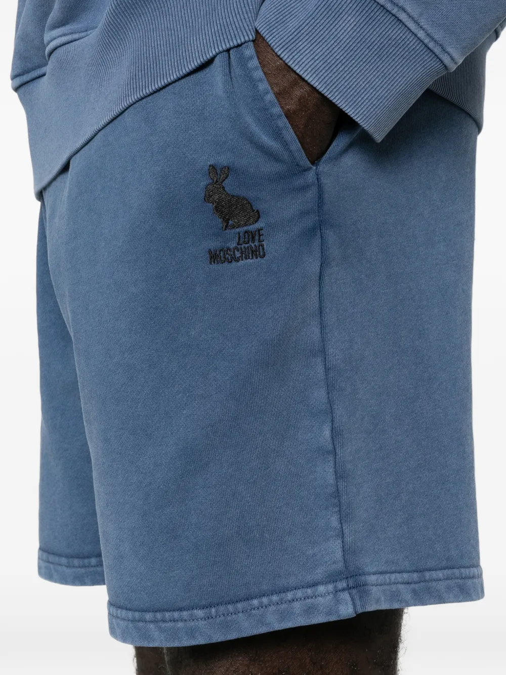 Love Moschino logo-embroidered track shorts Blauw