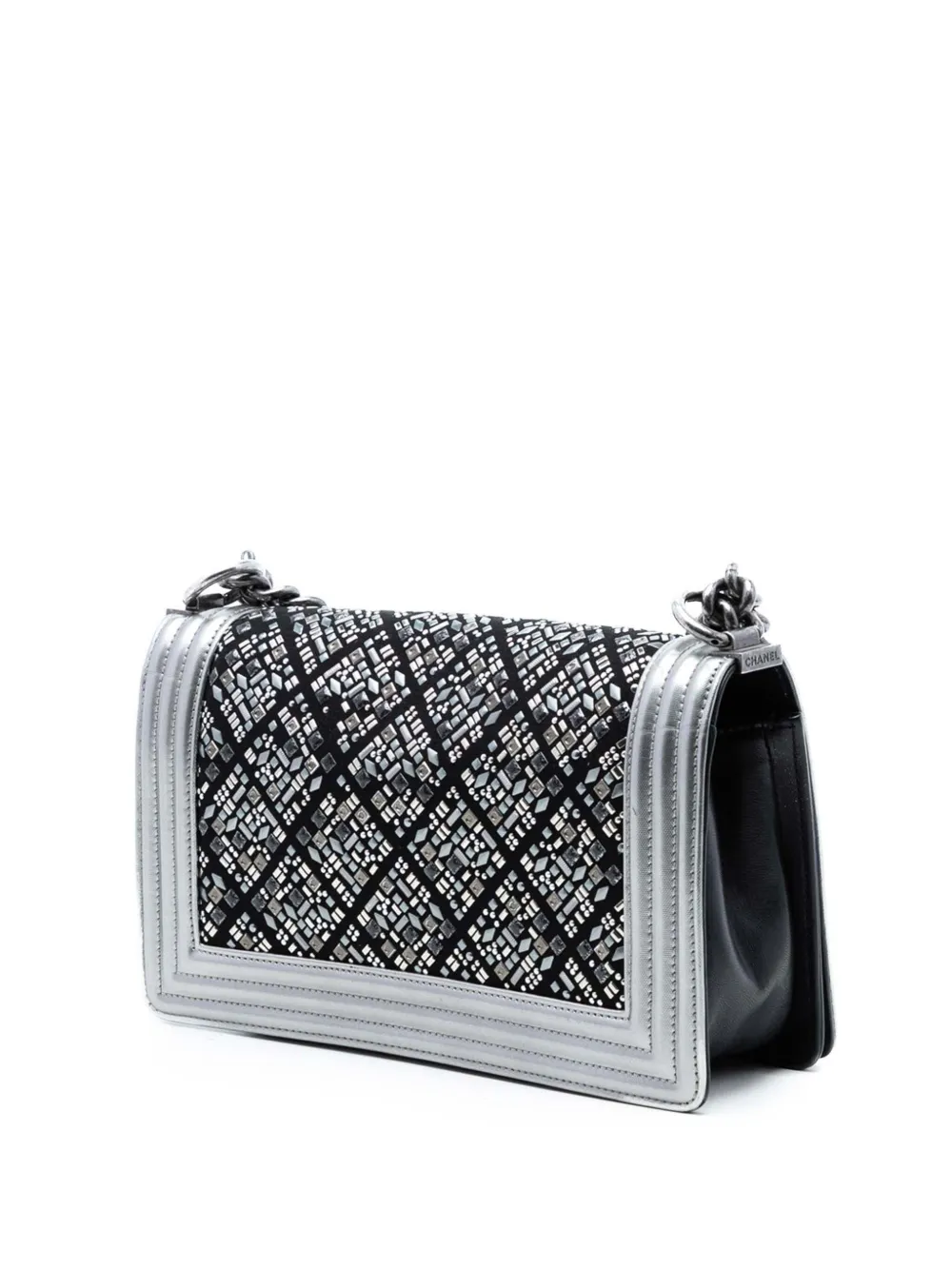  Chanel Pre-owned Sac à Bandoulière En Cuir De Veau Vieilli Médium à Ornements En Cristal Boy Flap (2017-2018) - Argent 