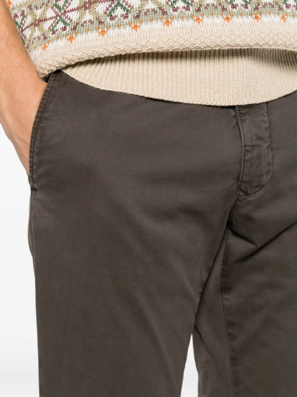 Incotex Broek met toelopende pijpen en riemlussen Bruin