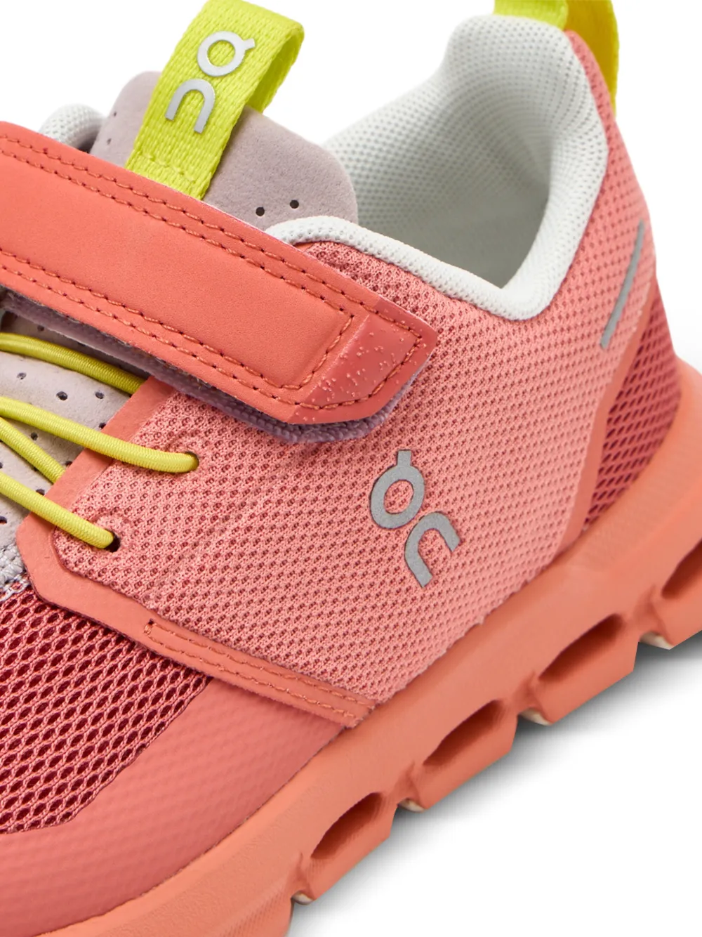 on running kids Cloud Play mesh sneakers Roze