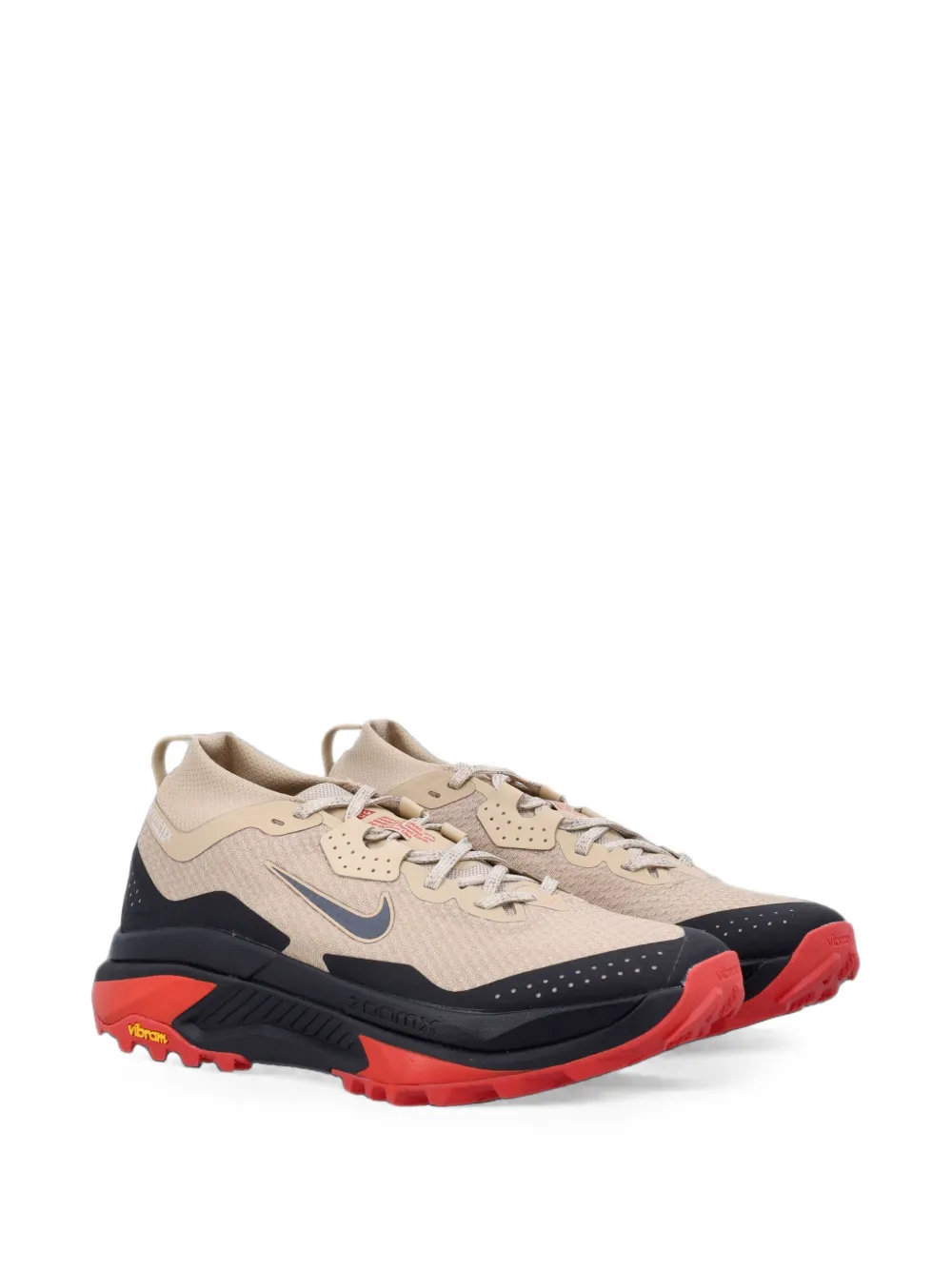 Nike Gore-Tex ACG Zegama trail sneakers Beige