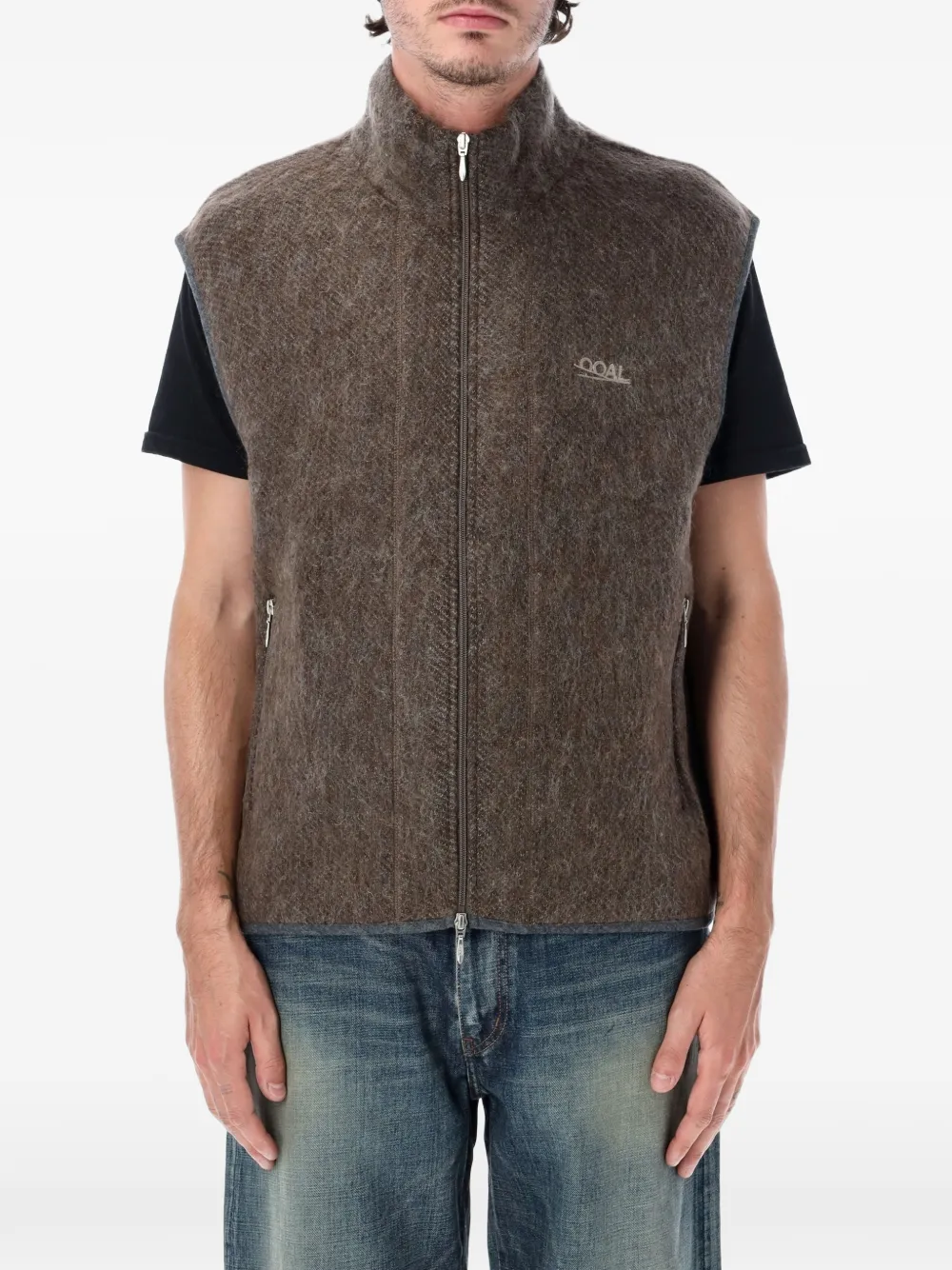 Nanamica logo-embroidered zip-up gilet - Marron Nanamica logo-embroidered zip-up gilet - Marron