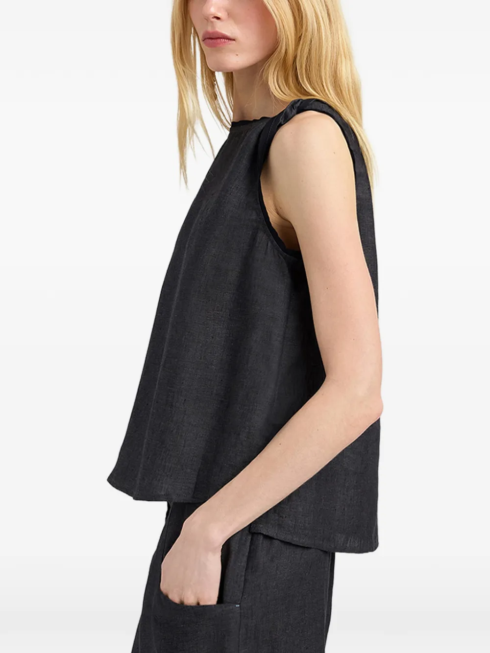 MOMONÌ Tanktop met torchon bandje en split Zwart