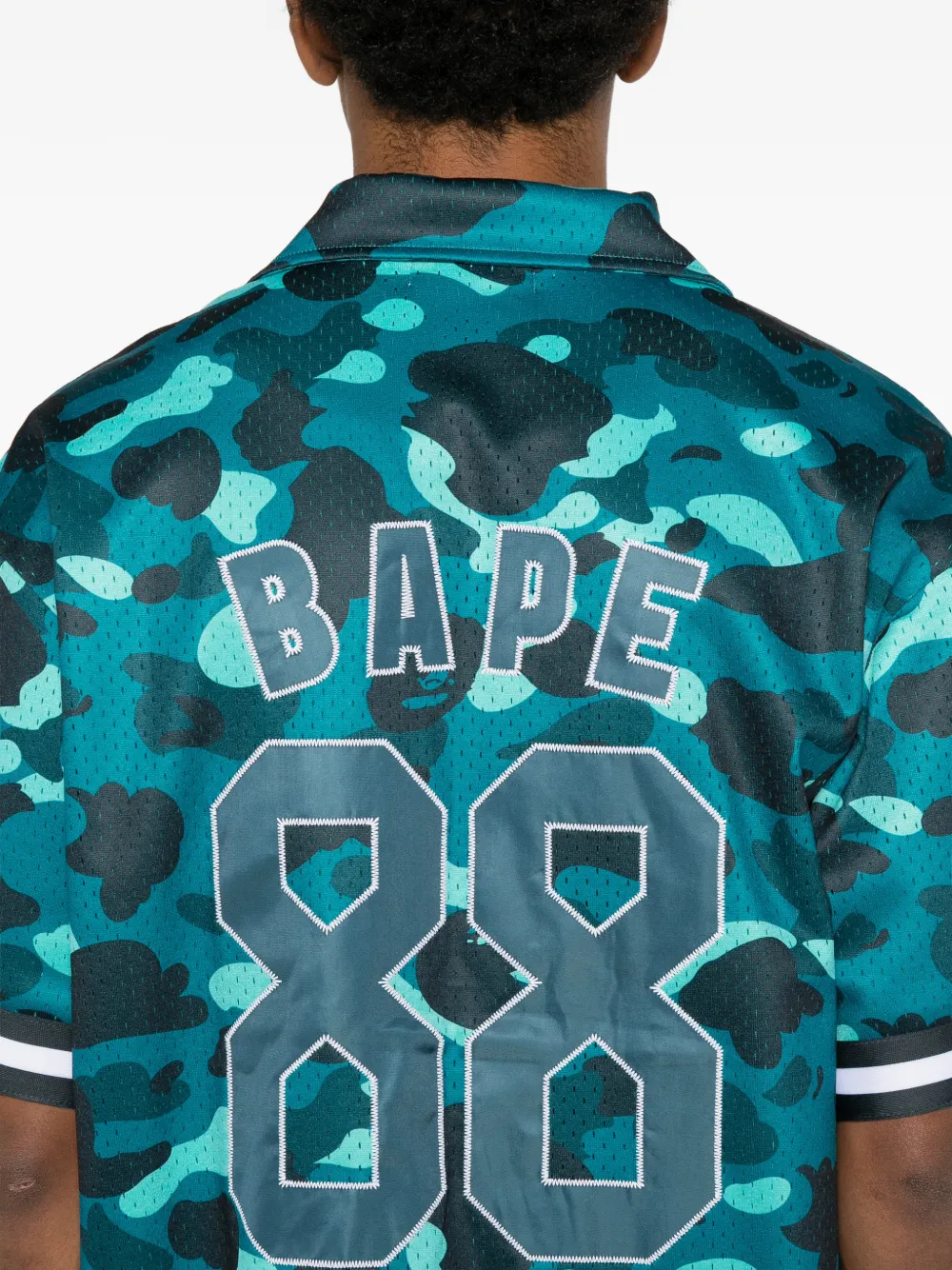 A BATHING APE Overhemd met logopatch en camouflageprint Groen