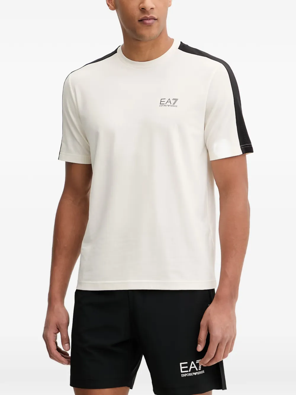 Ea7 Emporio Armani T-shirt Dynamic Athlete con logo - Toni neutri