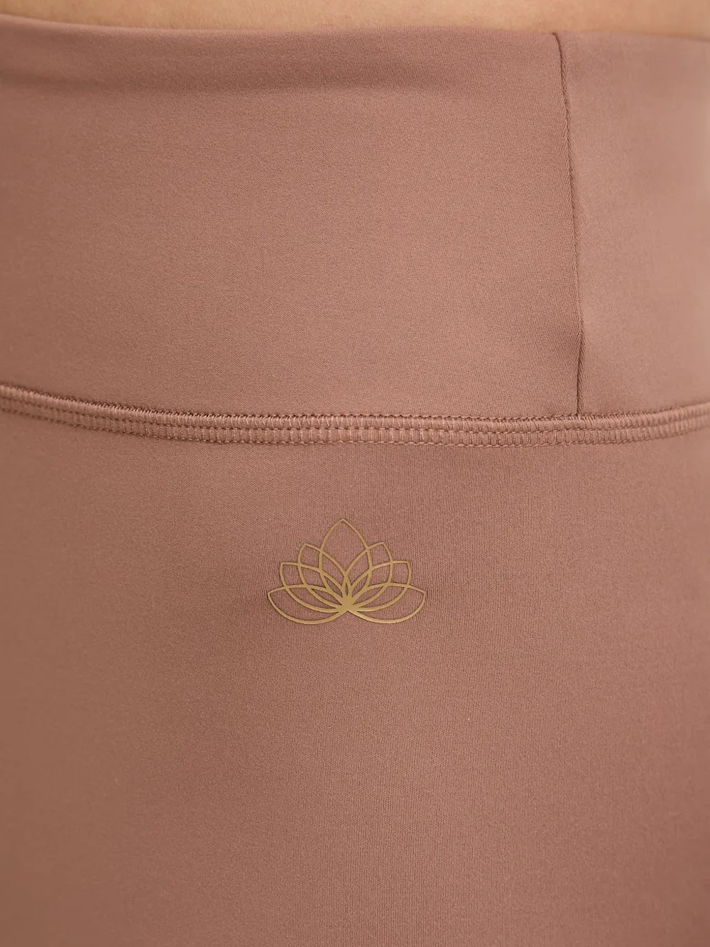Ea7 Emporio Armani High waist shorts met logoprint Bruin
