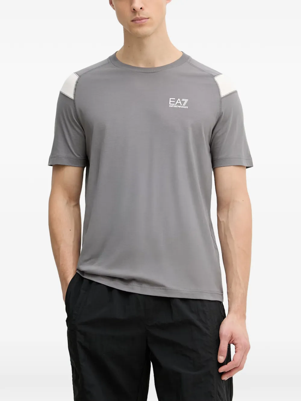 Ea7 Emporio Armani T-shirt con logo - Grigio