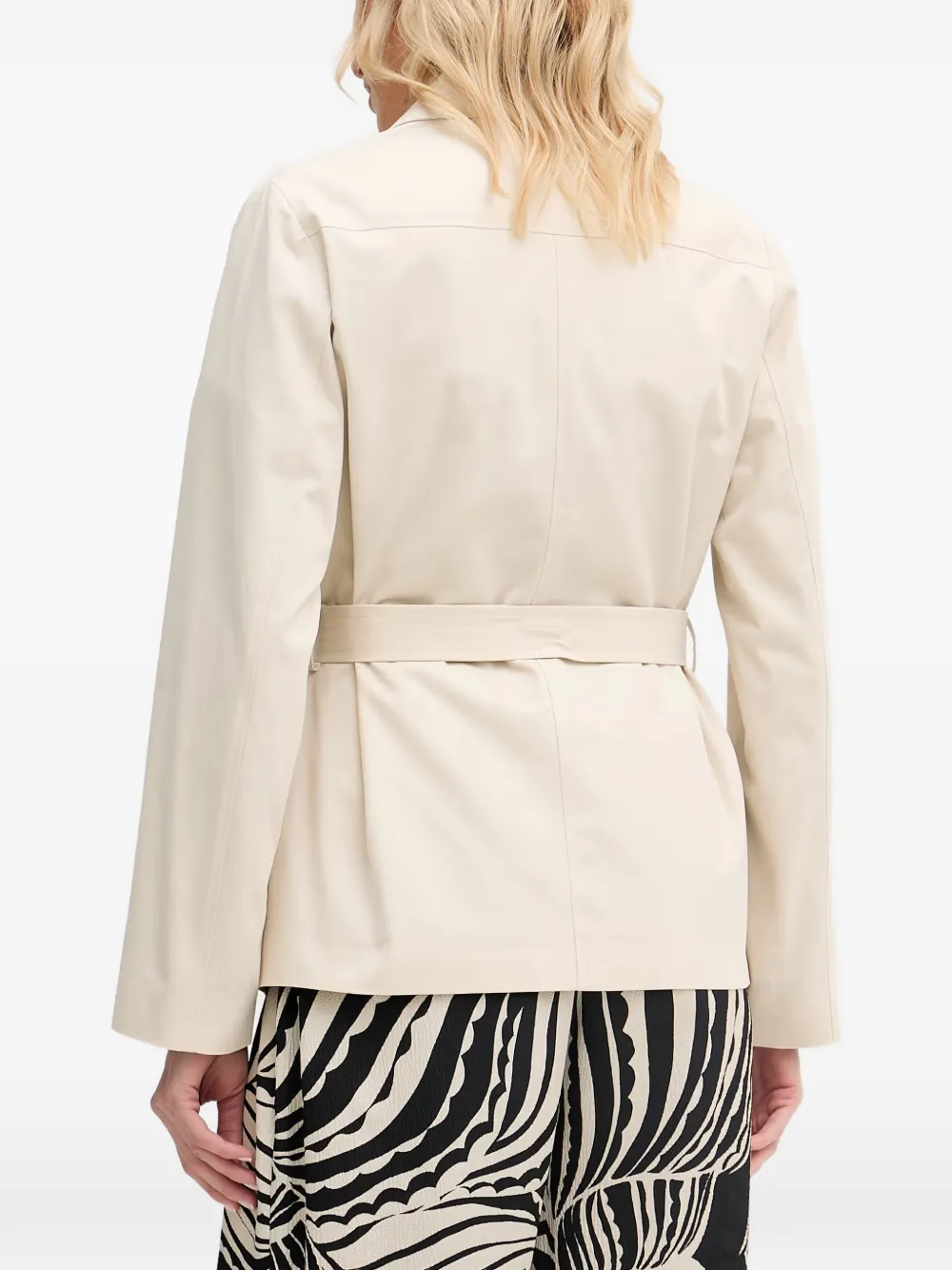 Gant Jack met vier zakken en ceintuur Beige