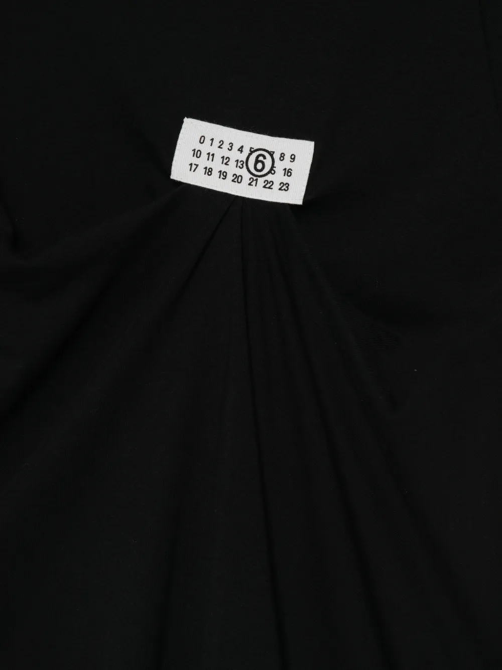 MM6 Maison Margiela Gesmockt T-shirt met logopatch Zwart