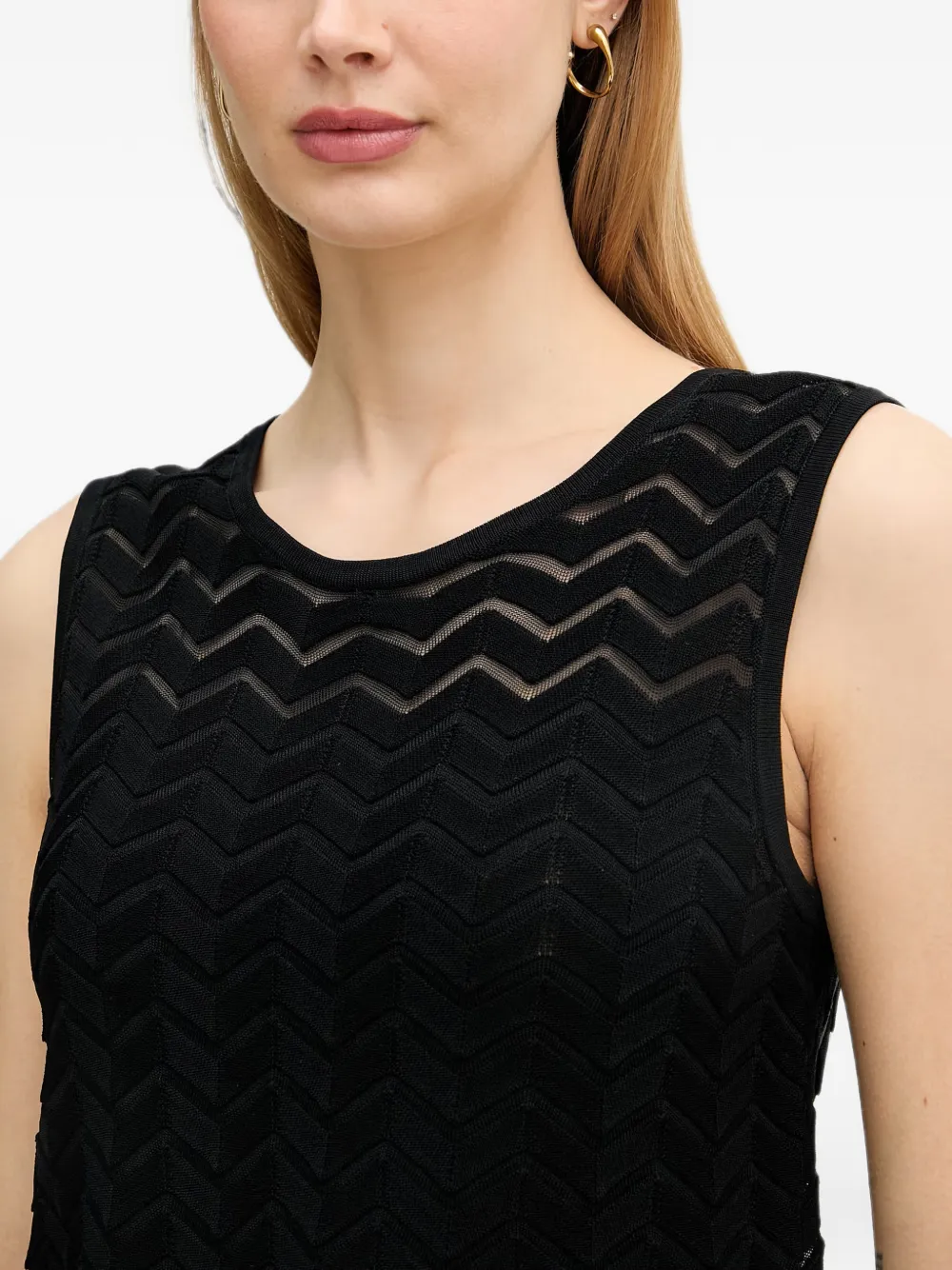 Joseph Ribkoff Mouwloze top met chevron streep Zwart