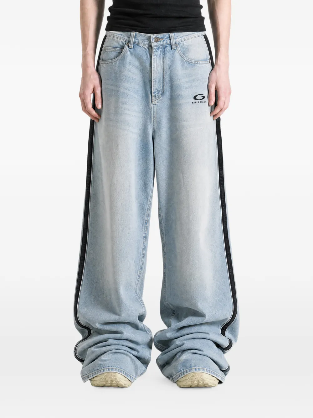 Balenciaga logo-print Baggy Jeans | Blue | FARFETCH