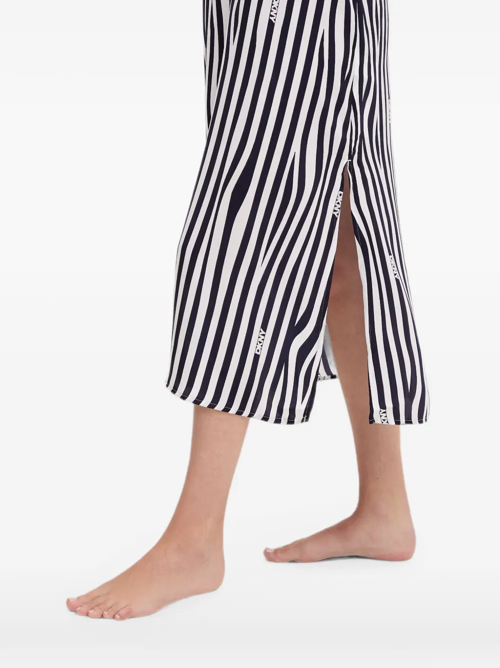 DKNY Gestreepte nachtjapon met logo-print Blauw