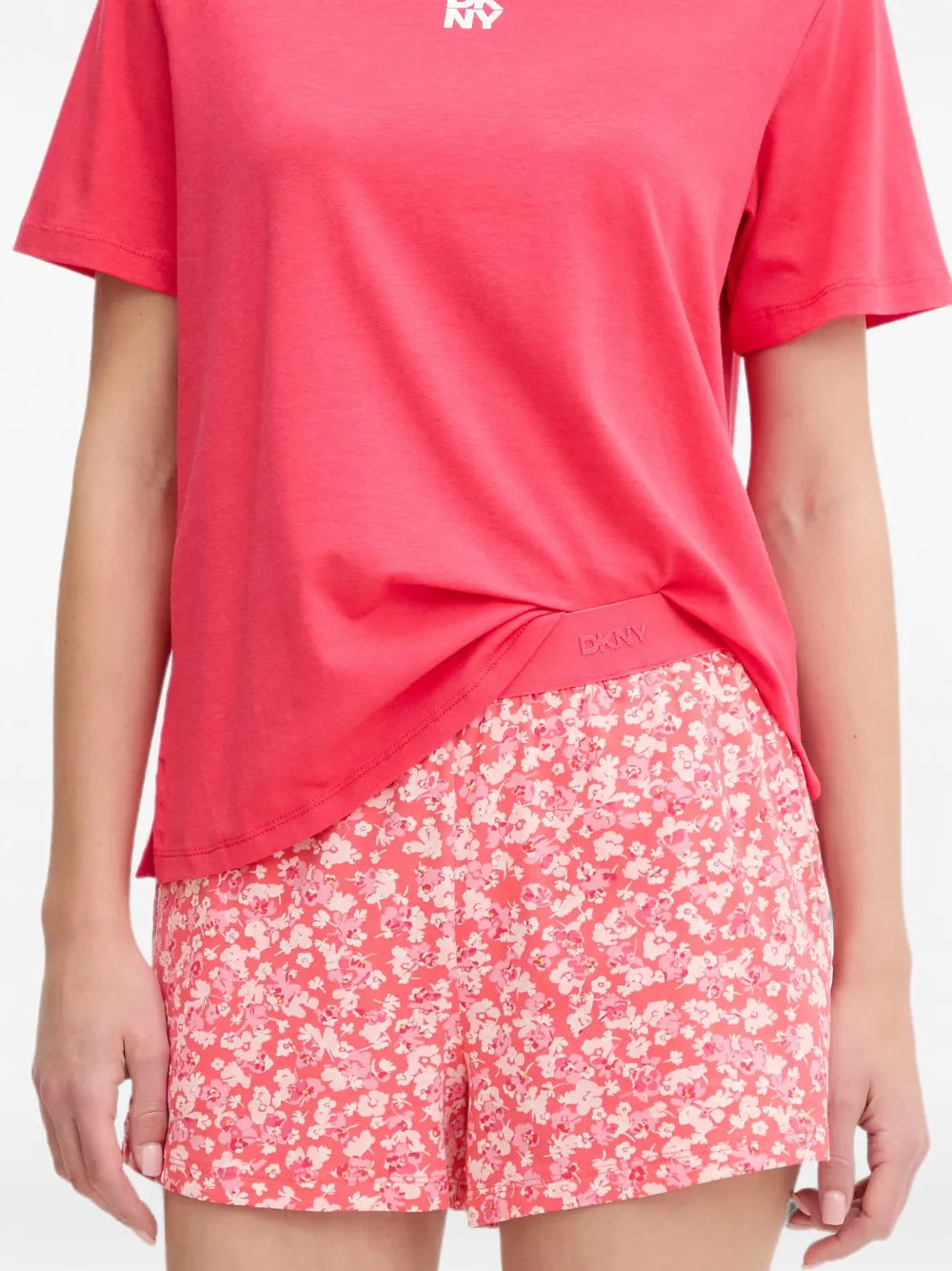 DKNY Pyjama met bloemen-print en logo-print Roze