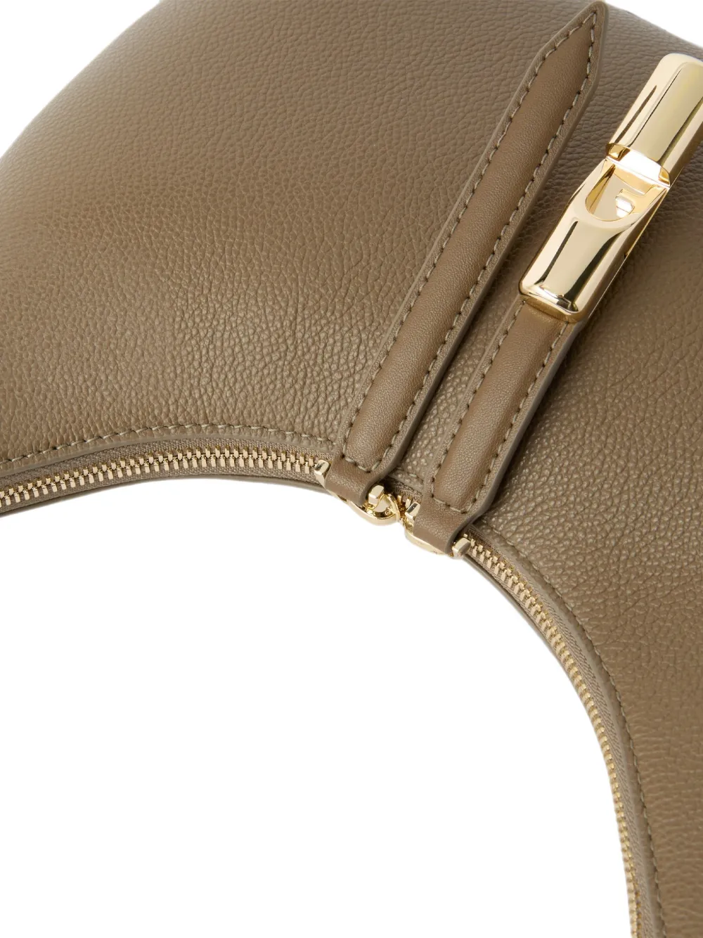 Furla Goccia leren schoudertas met textuur Beige