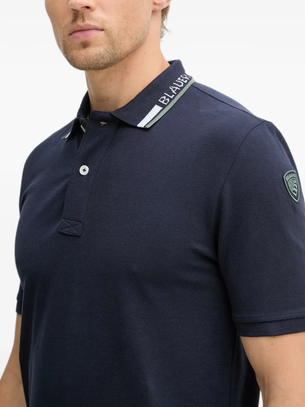 Blauer Poloshirt met logopatch Blauw