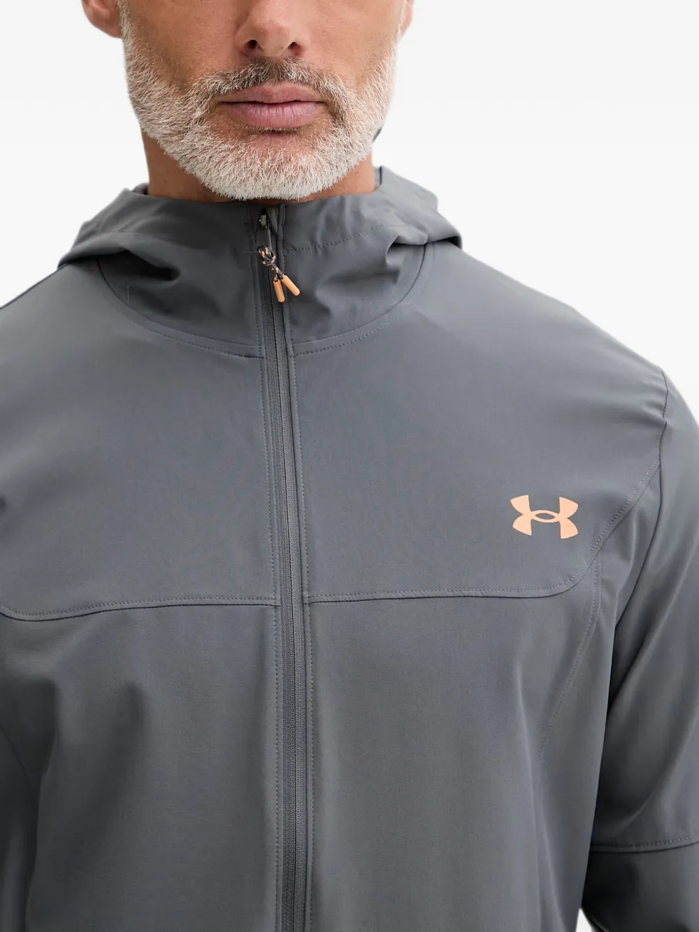Under Armour Tech™ Utility Woven jack met capuchon en logo-print Grijs