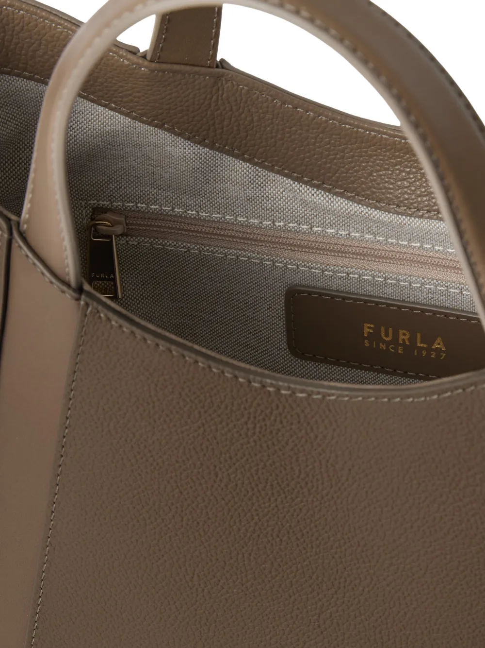 Furla Goccia bewerkte leren shopper Beige