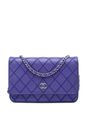 CHANEL Pre-Owned 2003-2004 Embossed Lambskin Camellia Chain