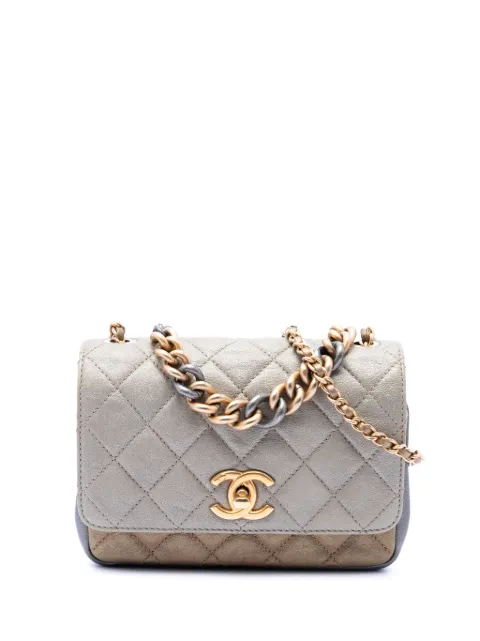 CHANEL Pre-Owned Camellia Flower liten quiltad axelremsväska från 2016-2017