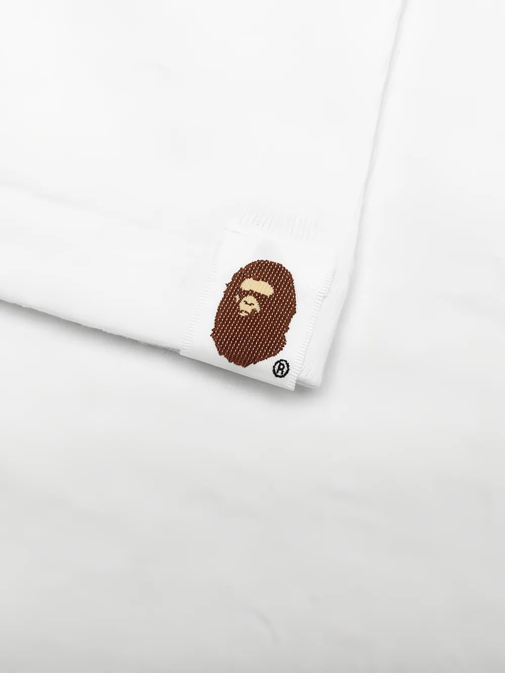 A BATHING APE T-shirt met logopatch Wit