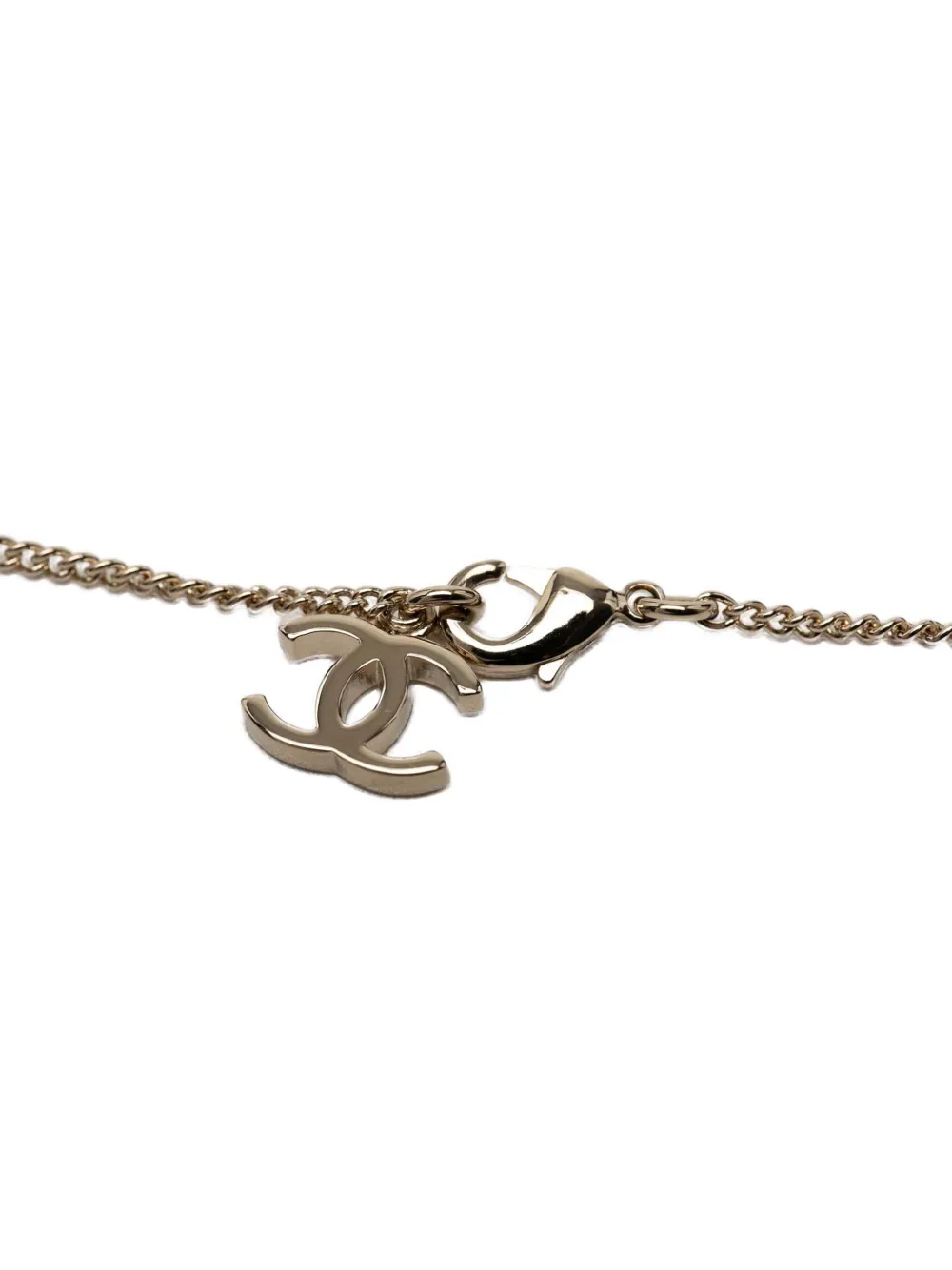  Chanel Pre-owned Collar Con Colgante De Ciervo Bañado En Oro Con Perlas Artificiales Y Logo Cc 2026 - Dorado 