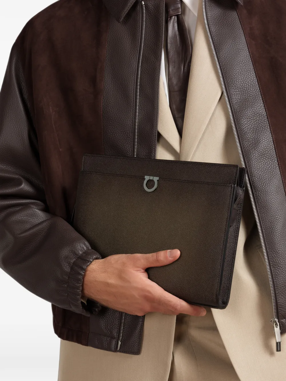Ferragamo Gancini buidel Groen