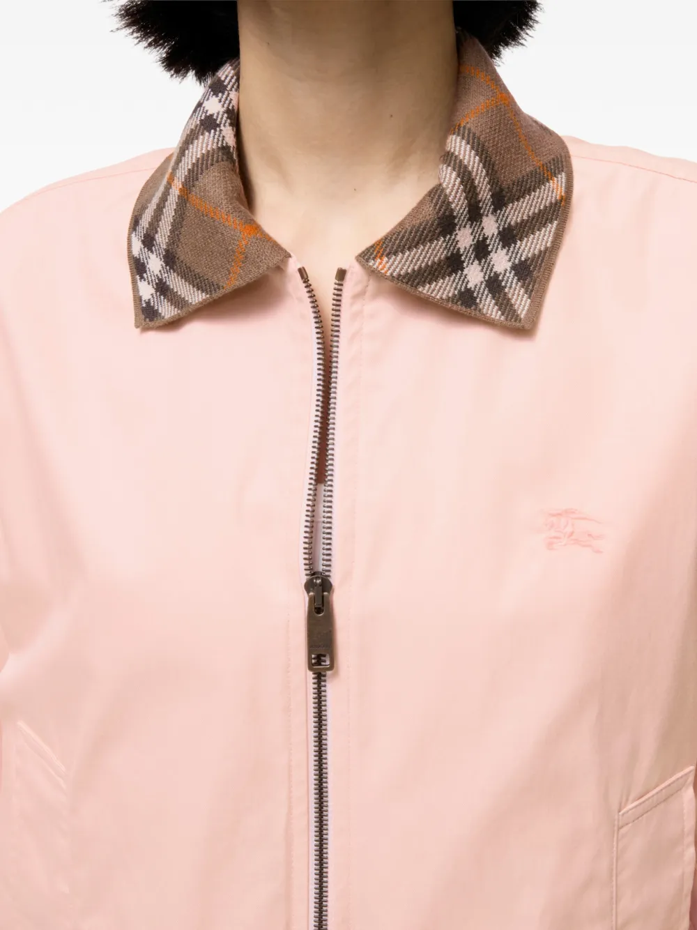 Burberry Hayfield cropped bomberjack van tropisch gabardine Roze