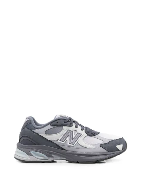 New Balance 2010 panelled sneakers