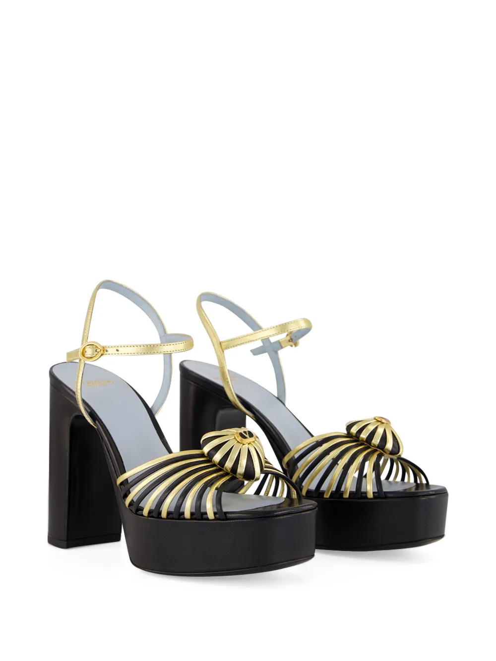 Valentino Garavani Coeur Royal leather sandals Goud