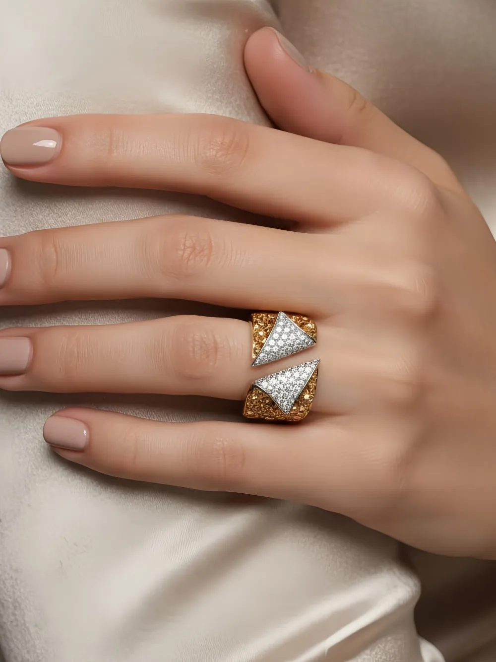 HYT Jewelry diamond cocktail ring