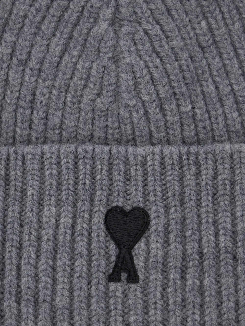 AMI Paris Ami de Coeur ribbed-knit beanie hat Grijs