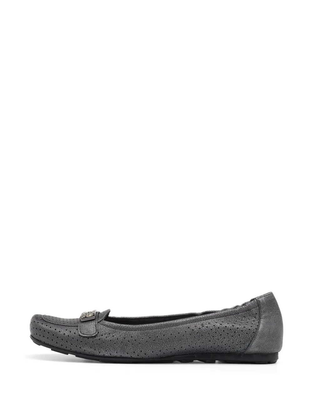 Stuart Weitzman perforated crystal-embellished loafers - Grau