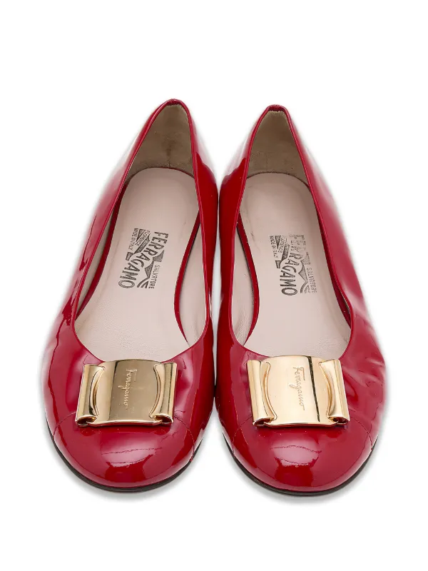 Ferragamo Pre-Owned エナメルレザー フラットパンプス | レッド