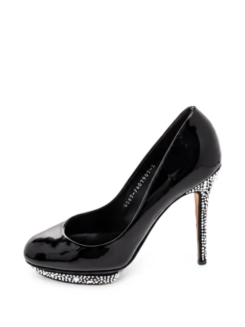 Gina zapatillas de charol con detalles de cristal