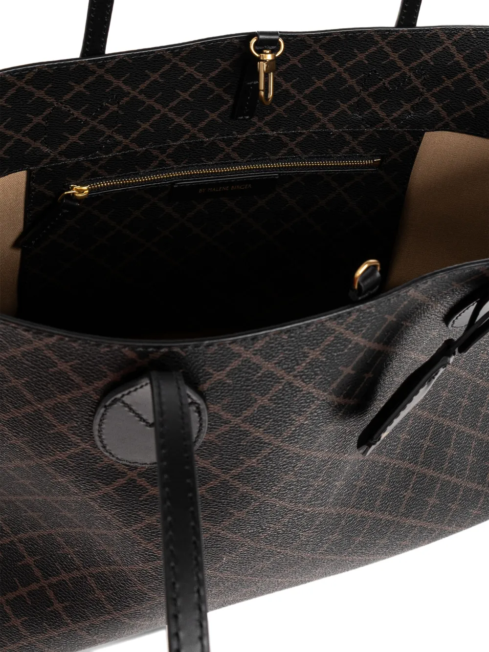 By Malene Birger Abigail schoudertas met monogramprint Zwart