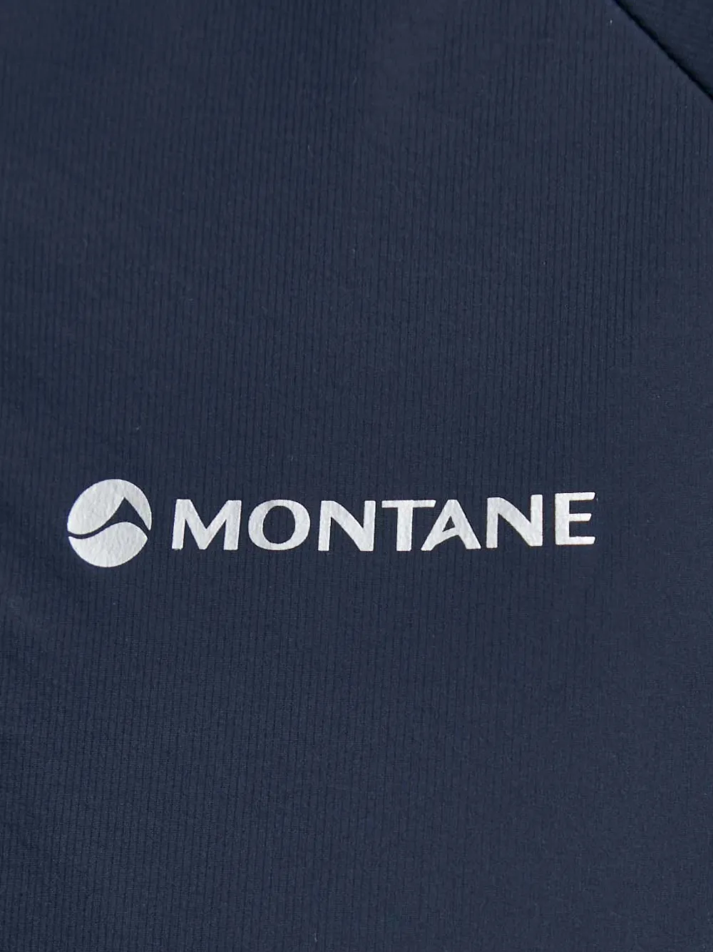 Montane Jack met raglan mouwen en capuchon Blauw