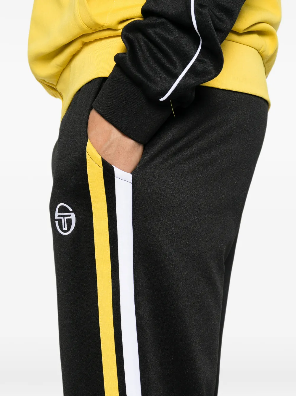 Sergio Tacchini Trainingsbroek met geborduurd logo Zwart
