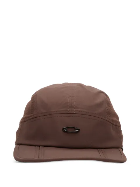 Oakley Latitude Solar logo-plaque cap