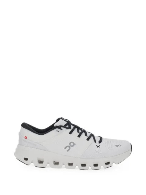 On  Cloud X 5 sneakers