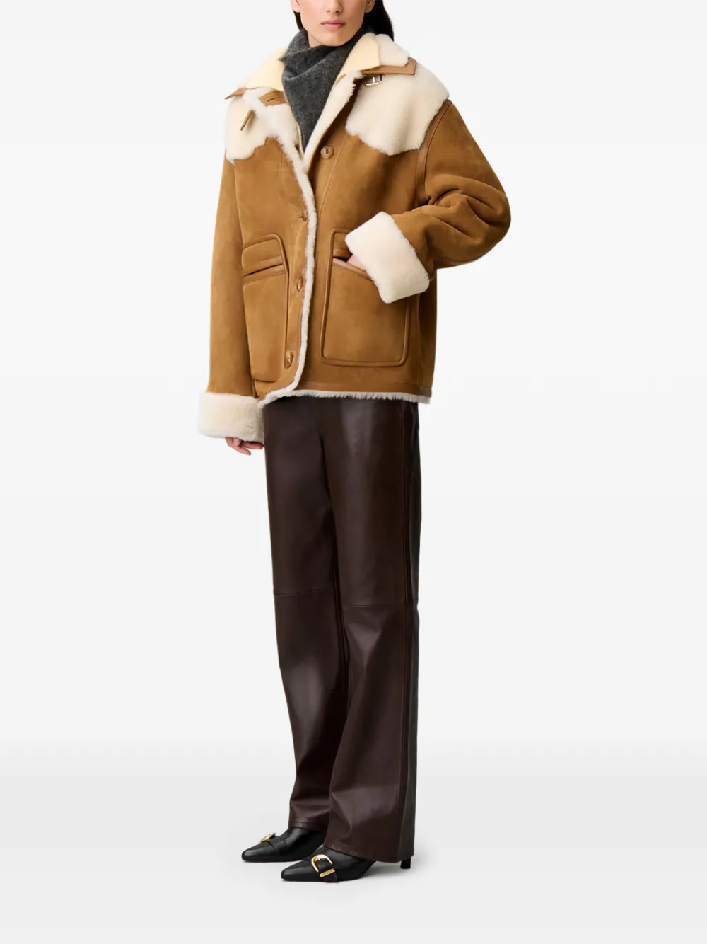Claudie Pierlot Jas met lammy afwerking en knopen Bruin