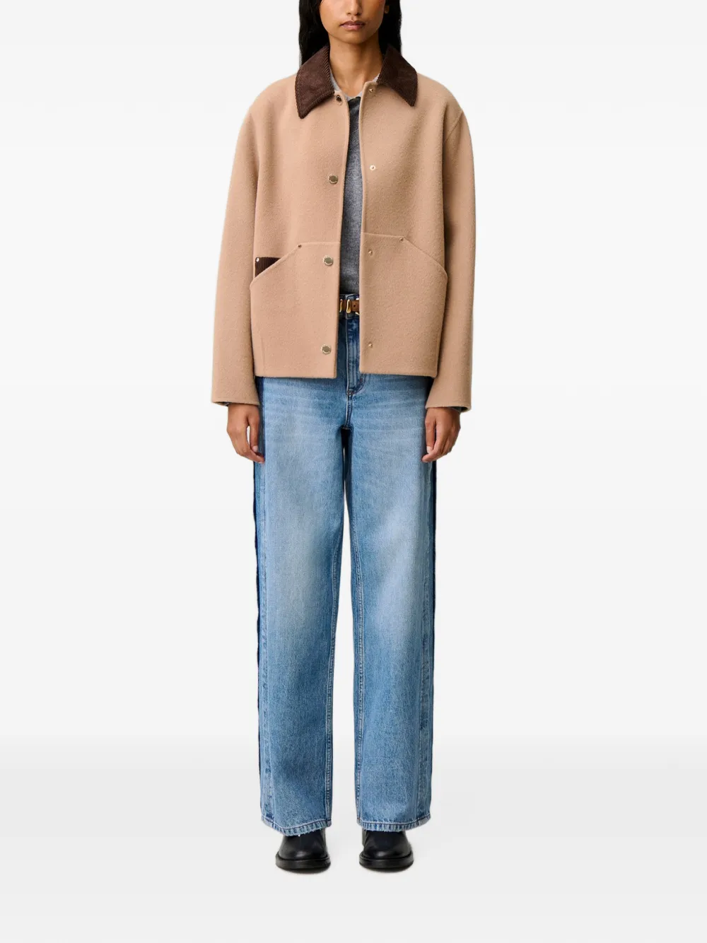 Claudie Pierlot Jack met ribfluwelen kraag Beige