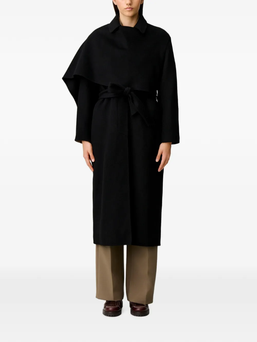 Claudie Pierlot Gedrapeerde jas Zwart