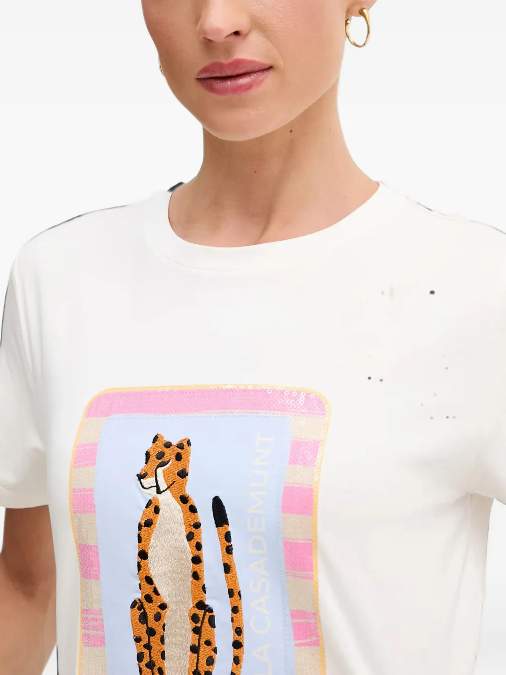Lola Casademunt T-shirt verfraaid met pailletten en cheetah-print Wit