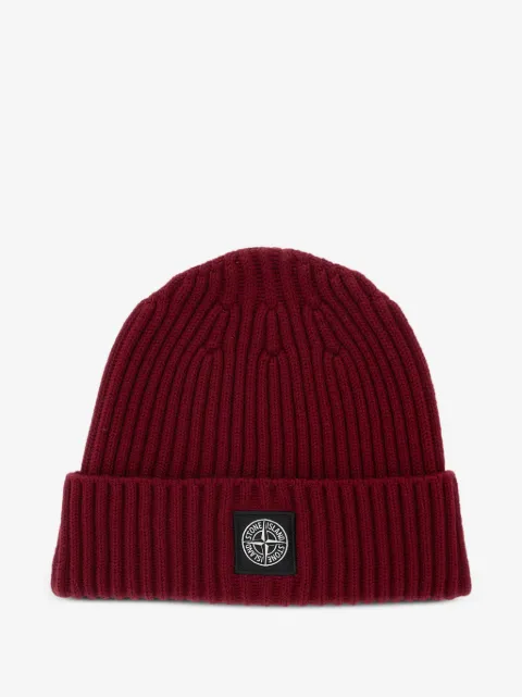 Stone Island Junior logo-patch ribbed-knit beanie hat