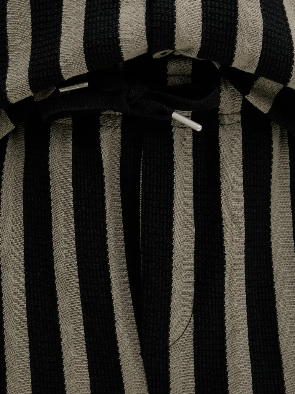 Marc O'Polo vertical-stripe waffle-knit shorts Zwart