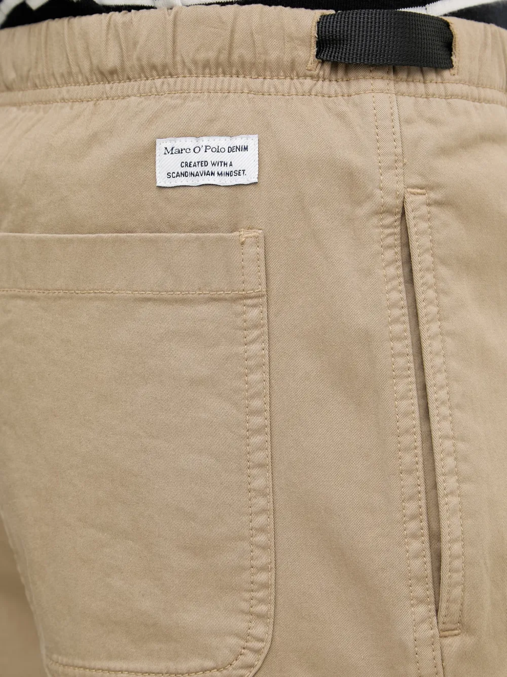 Marc O'Polo belted logo-patch shorts Beige